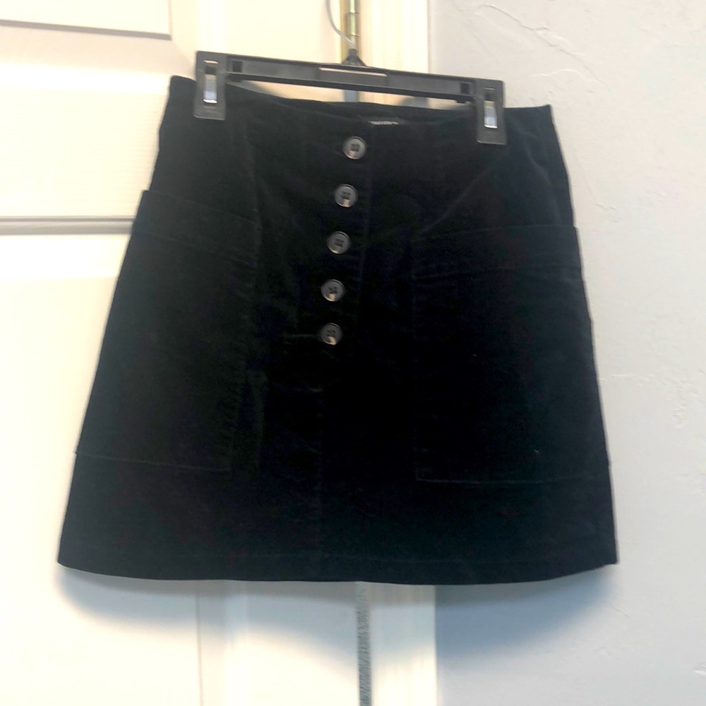 ☀️Forever 21 Black Corduroy Skirt Sz S